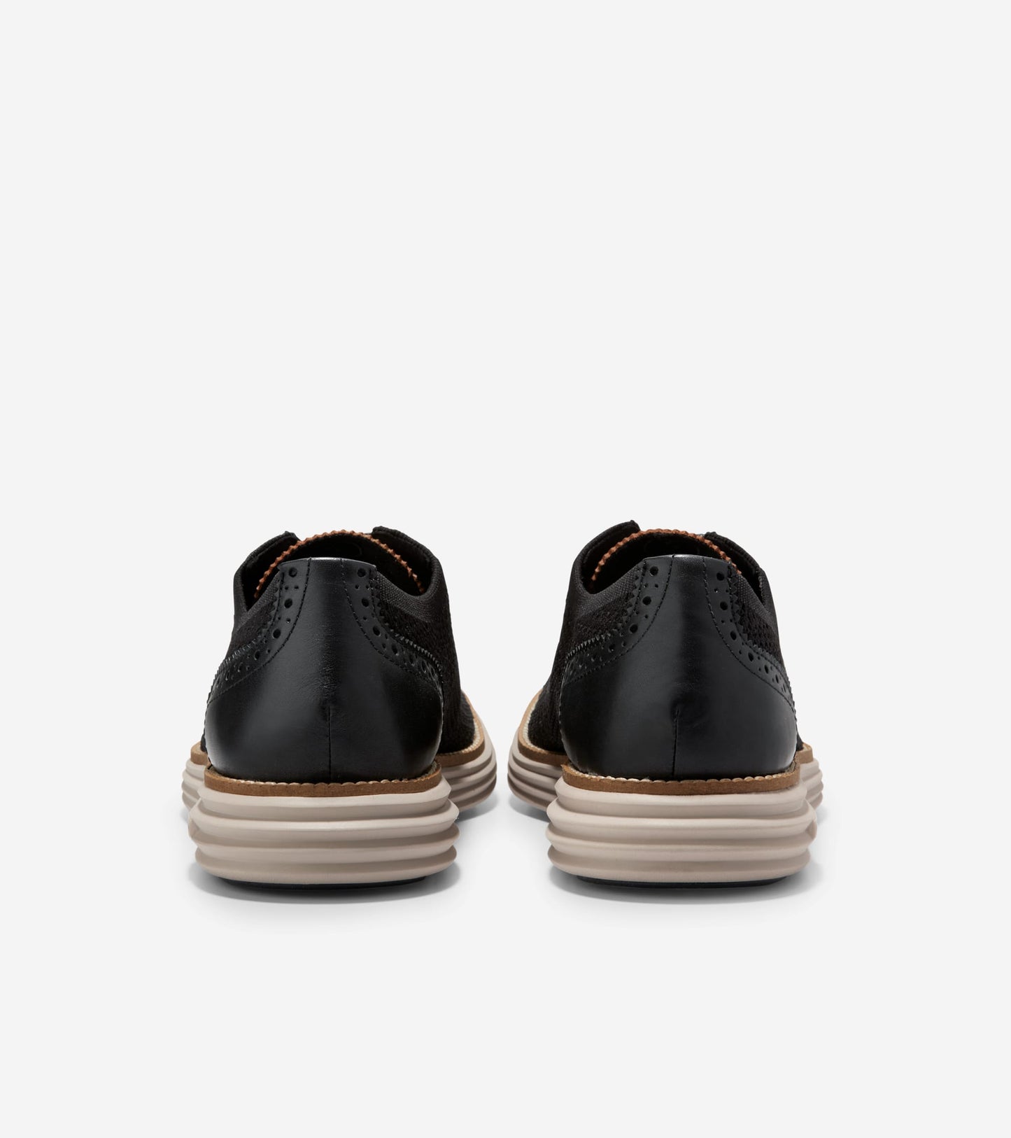 C38968:BLACK / BRITISH TAN / SILVER LINING