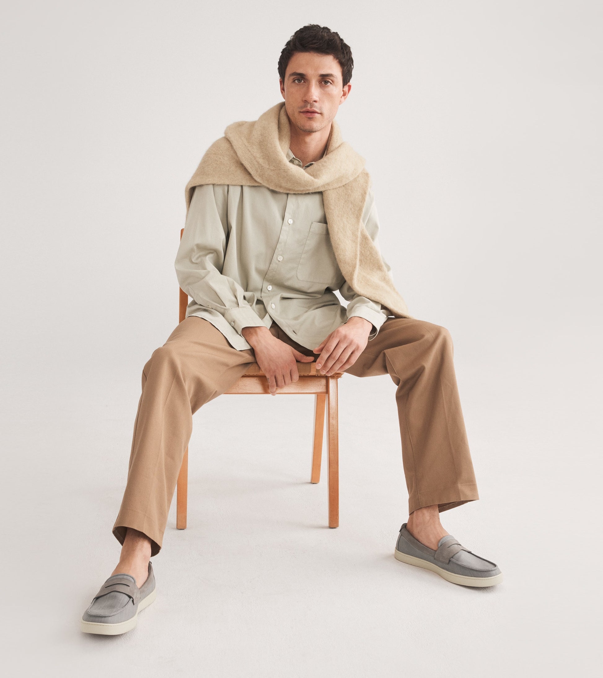 C39015:TITANIUM / ANGORA