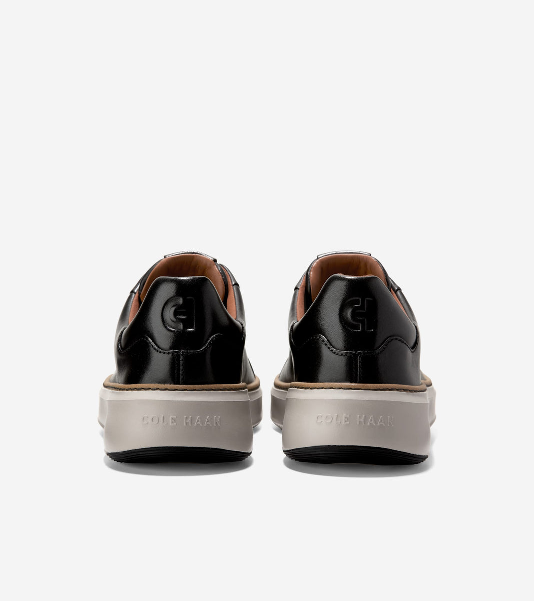 C40769:BLACK / DOVE / BRITISH TAN