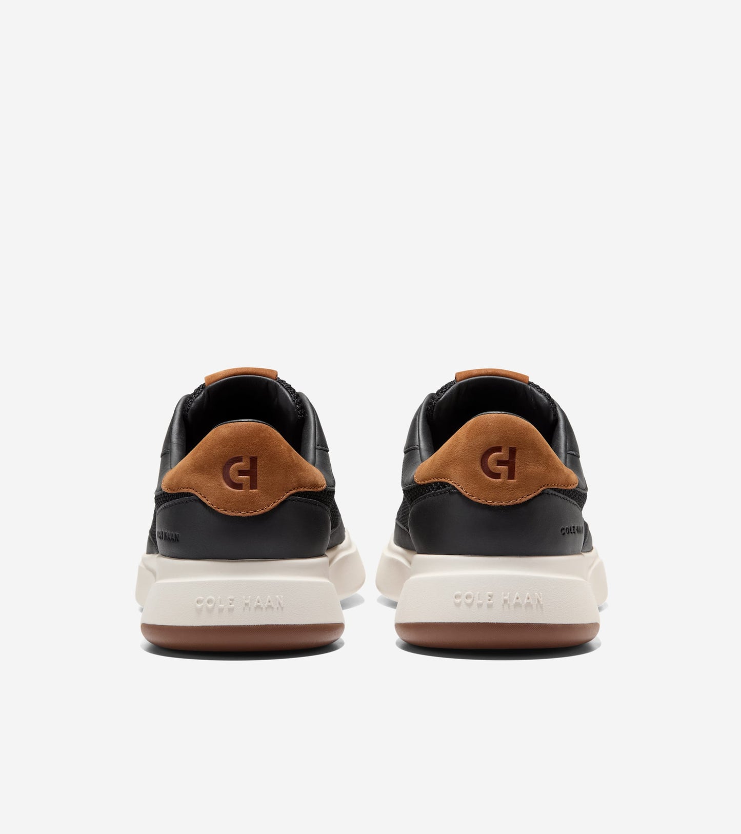 C43524:BLACK / CH NEW CARAMEL NUBUCK / IVORY