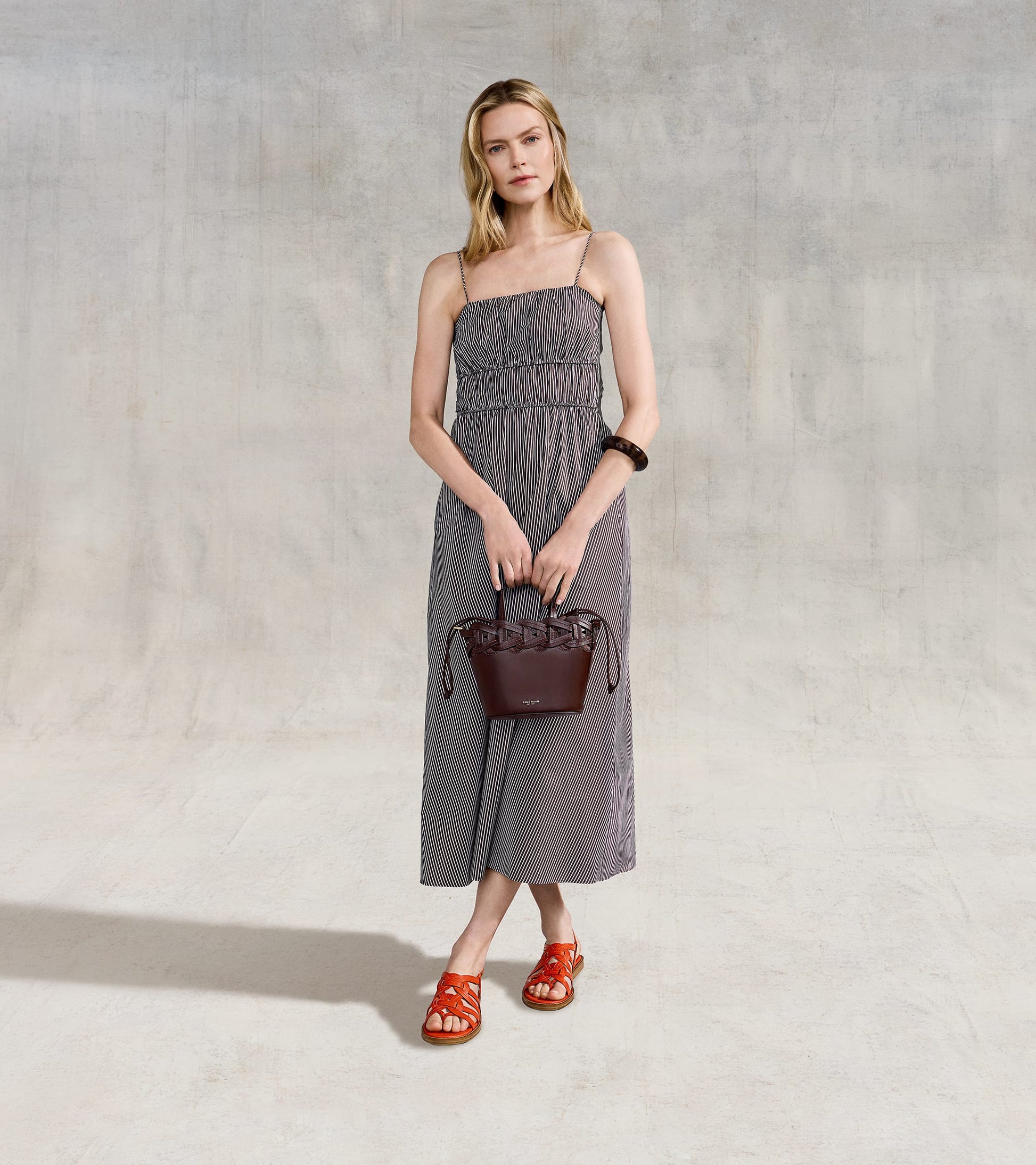 W36612:SUMMER FIG LEATHER